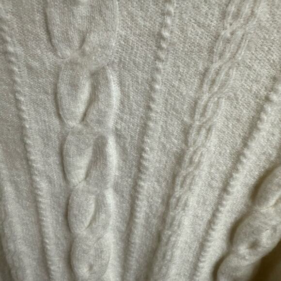 Talbots Ivory/Cream Cable Knit Cardigan Sweater Soft Wool Blend Large Petite - Picture 3 of 5